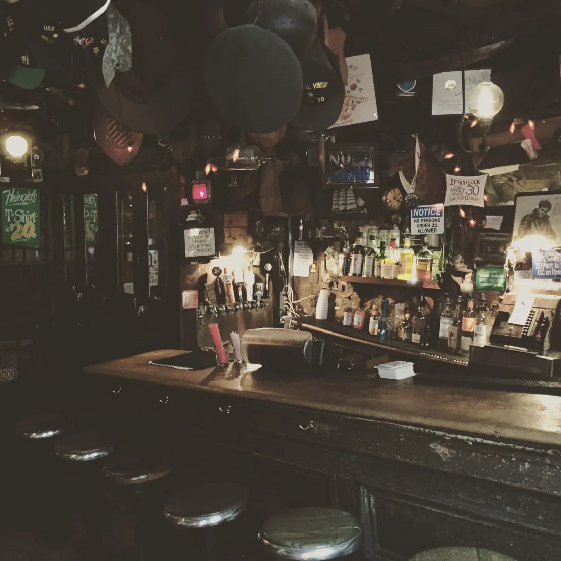Heinold's First and Last Chance Saloon,旧金山