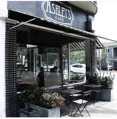 Nourish Cafe