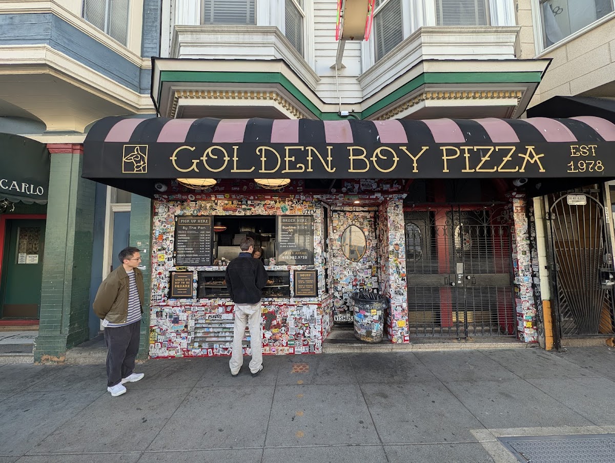 Golden Boy Pizza — photo 5