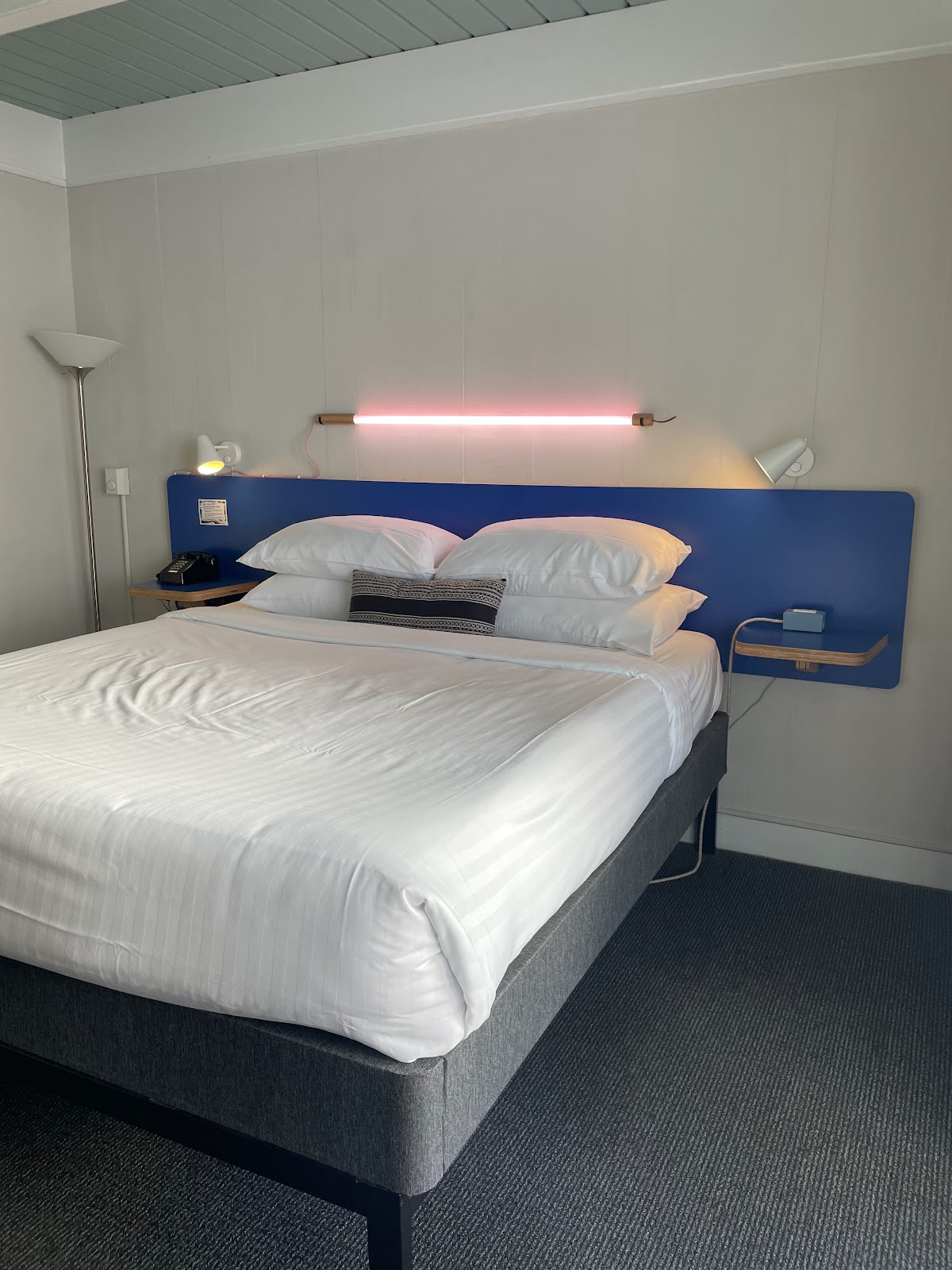 Phoenix Hotel — photo 4