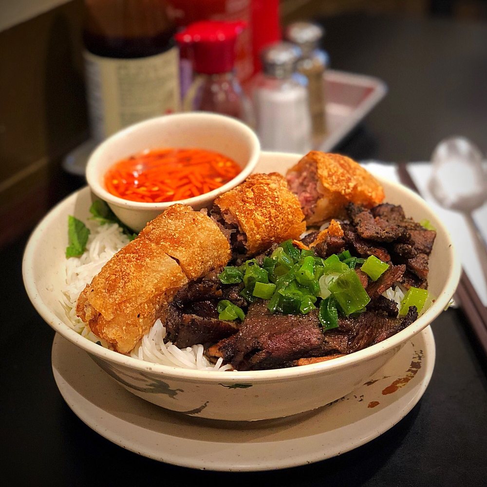Tu Lan — photo 2