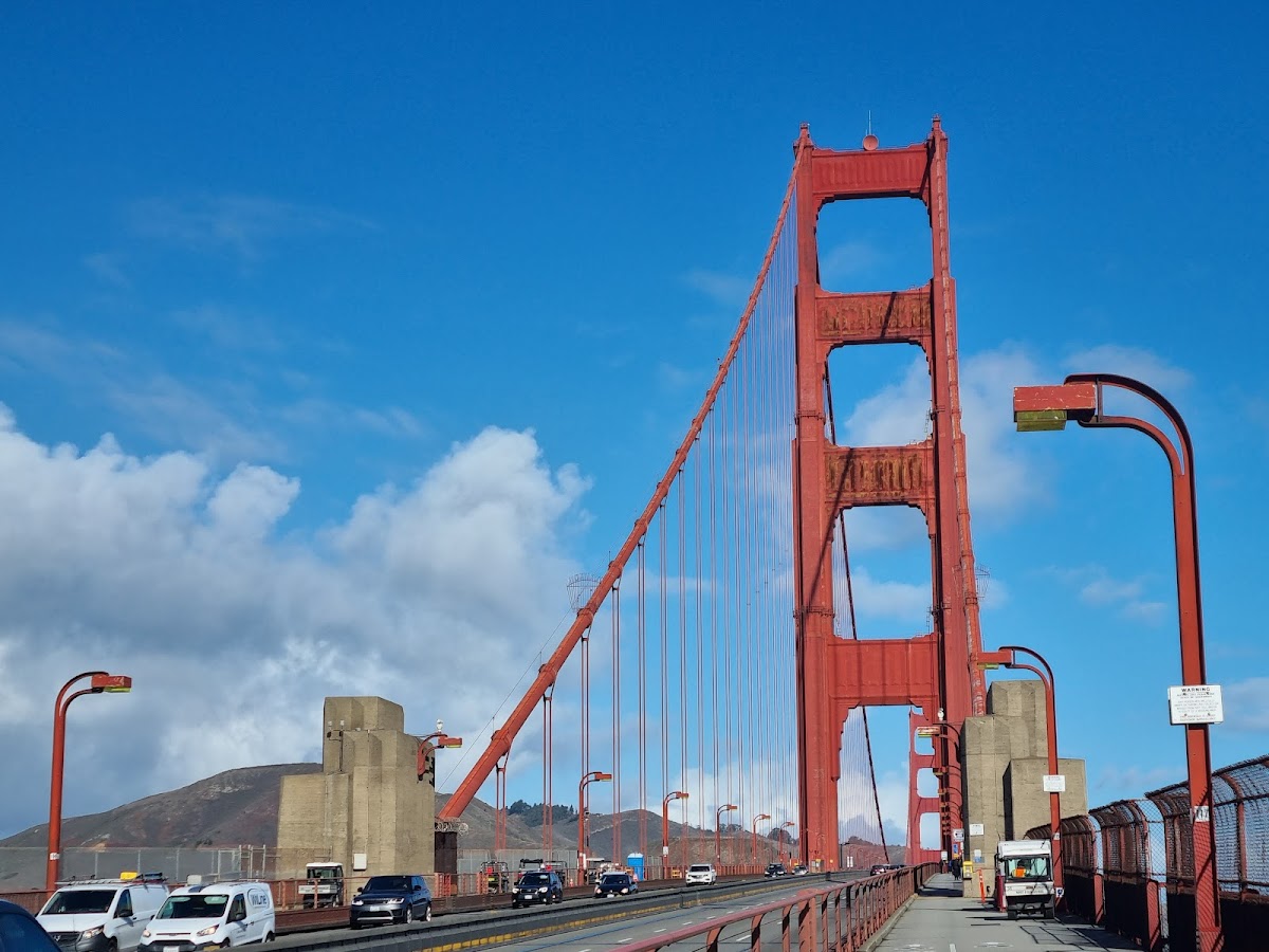 Golden Gate Bridge — photo 3
